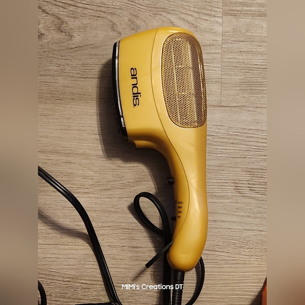 Andis 1875 Watt Vintage Looking Ceramic Ionic Styler